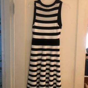 Milly  Dress Womens size Small Sleeveless Black and White Striped